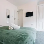 3 Bedroom House Workstays Uk Appartamento Middlesbrough