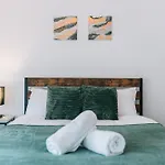 3 Bedroom House Workstays Uk * Middlesbrough